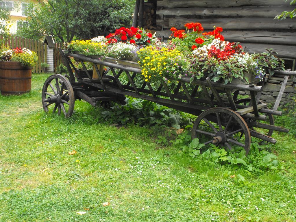 Pokoje Goscinne - Za Borem Zubrzyca Gorna Exterior photo