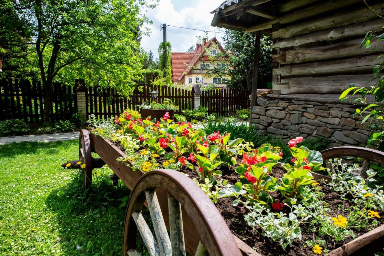 Pokoje Goscinne - Za Borem Zubrzyca Gorna Exterior photo